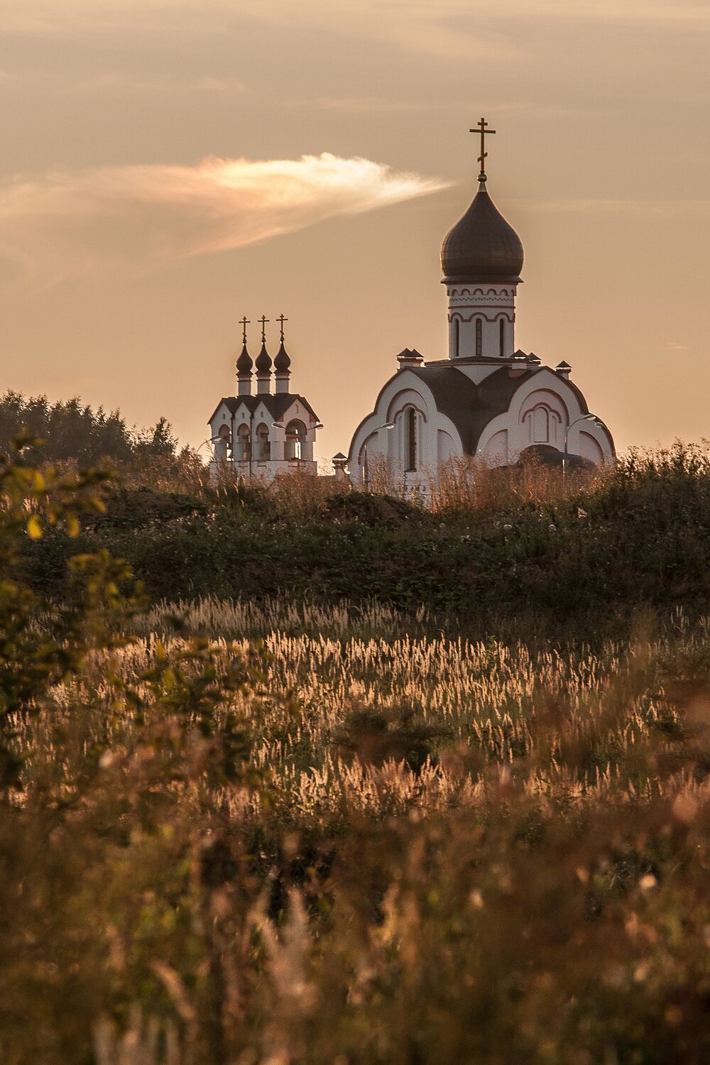 На закате