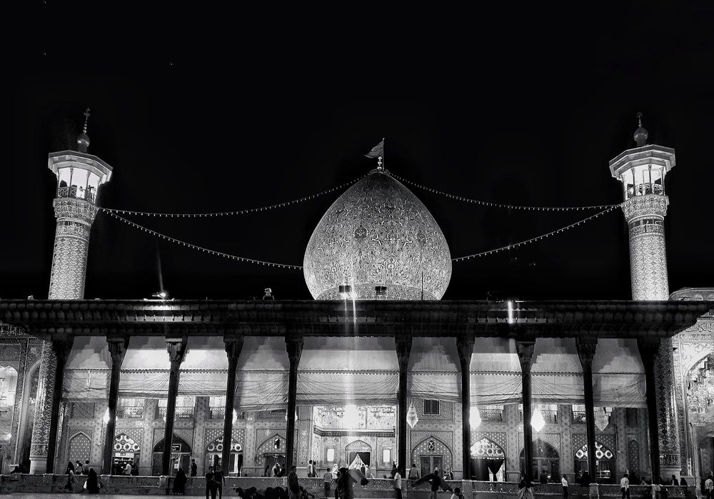 Photograph by minta samiei