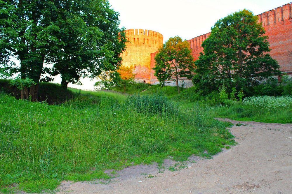 Смоленская крепостная стена.