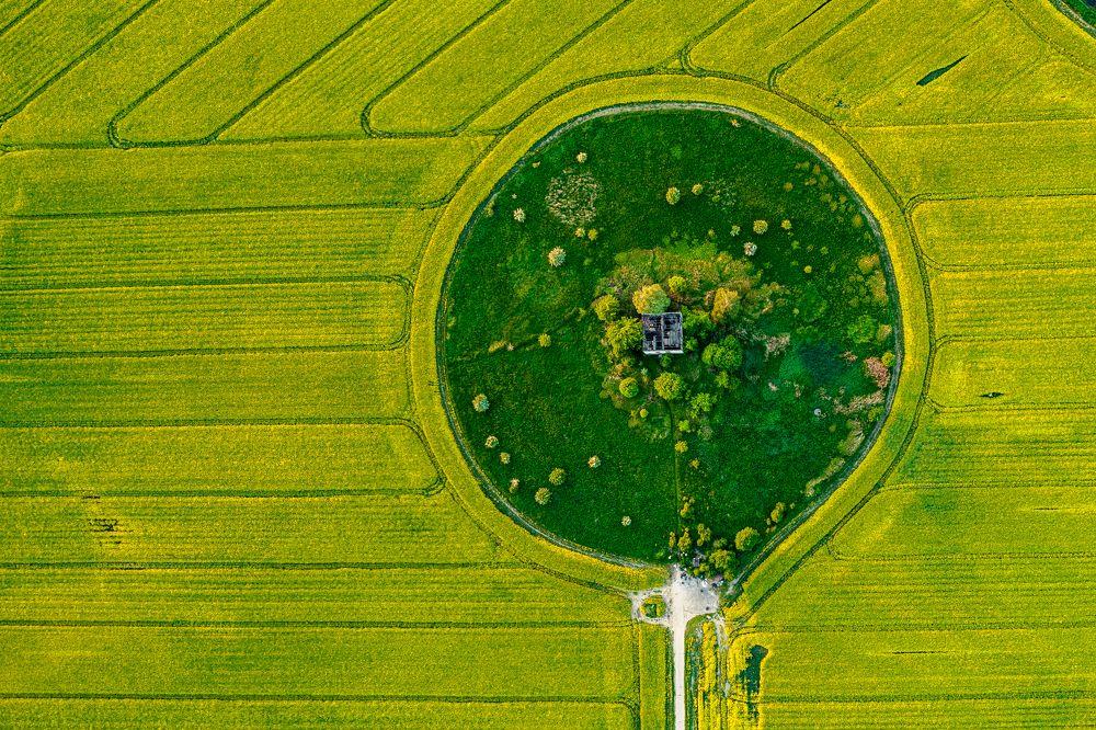 Building in the midst of rape fields