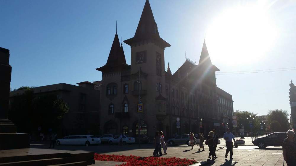 Улицы Саратова.