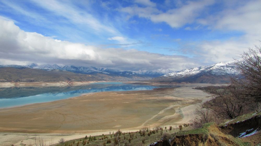 Облака над Чарваком