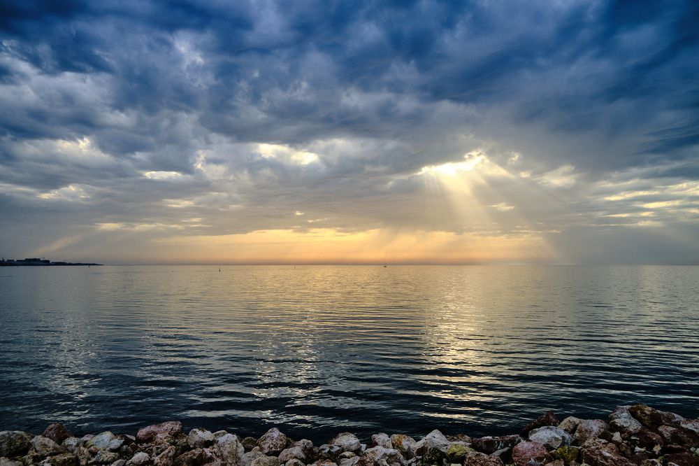 Преддождевой закат