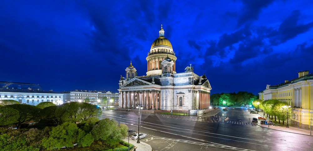 Ночь над Собором