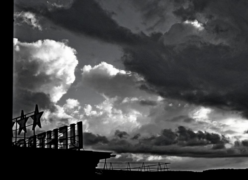 Грозовые  облака и тучи!