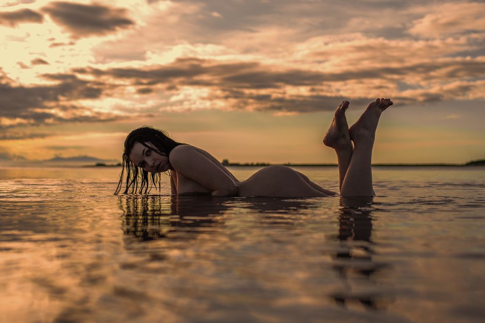 Photograph by ANTON KHOMENKO https://www.patreon.com/ant_vipp