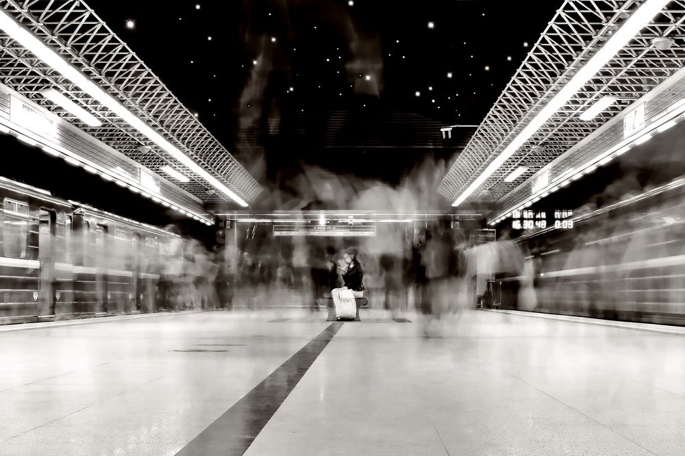 В ожидании поезда на Марс...