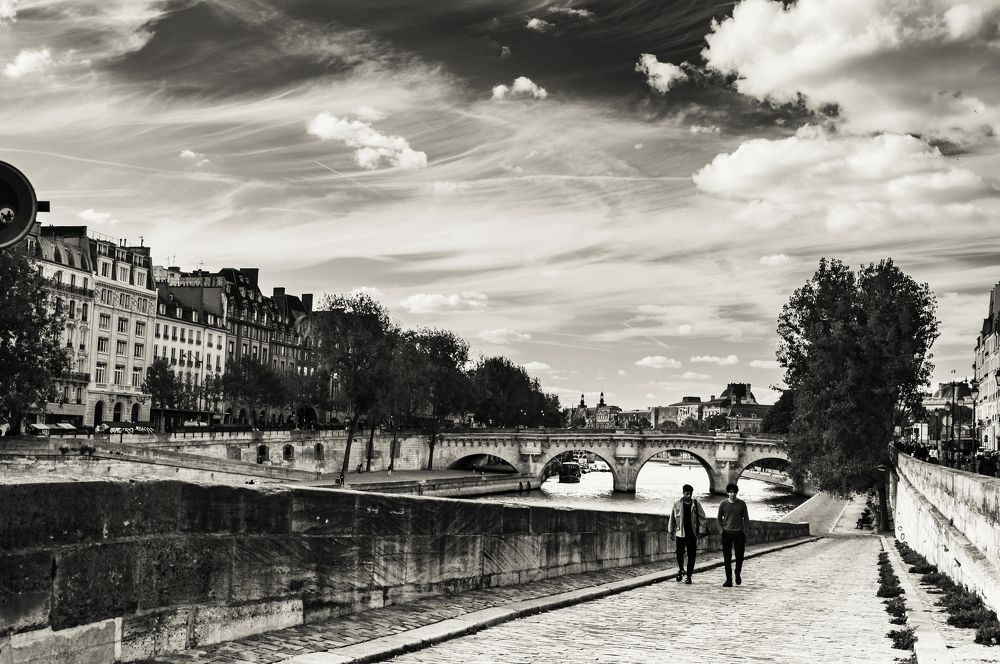 Photograph by Osvaldo Gon