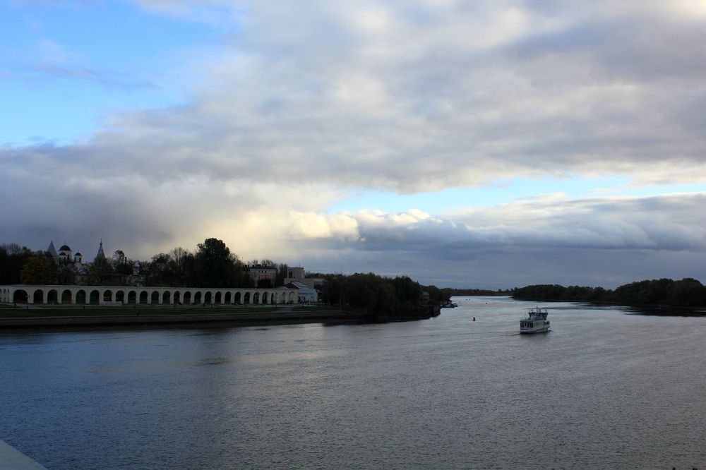 река Волхов