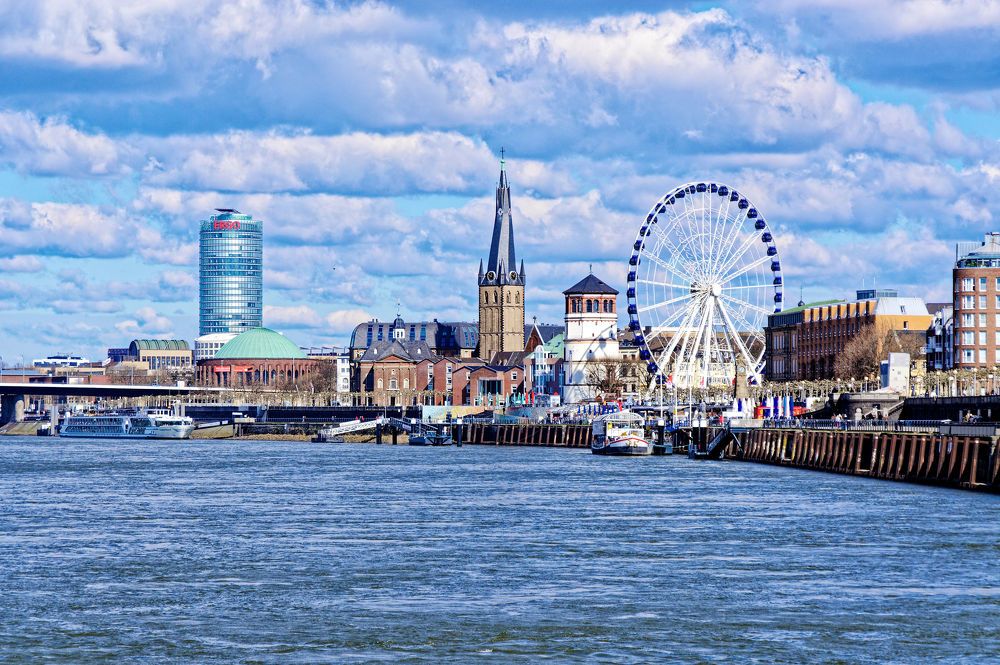 Рейн в Дюссельдорфе