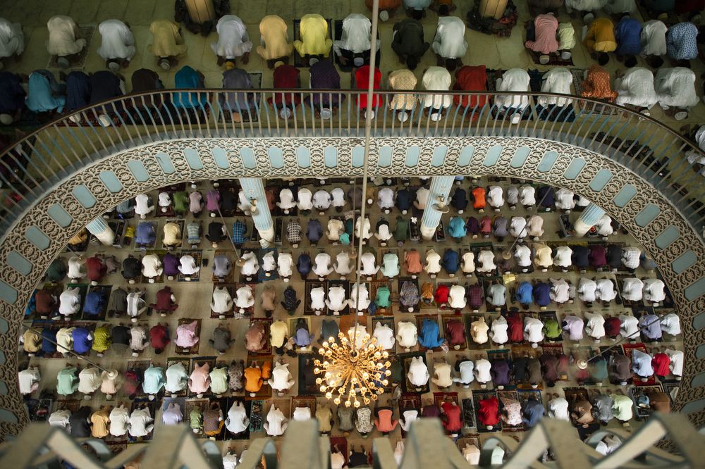 Eid-Ul-Fitr prayer amid COVID19.