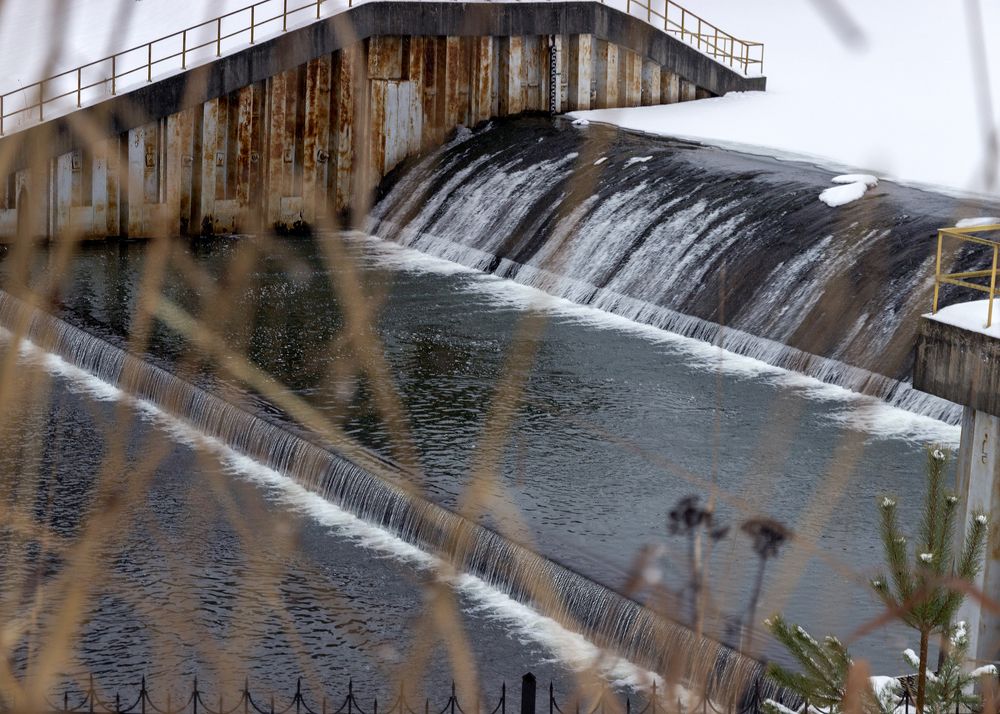 Плотина на Иночь