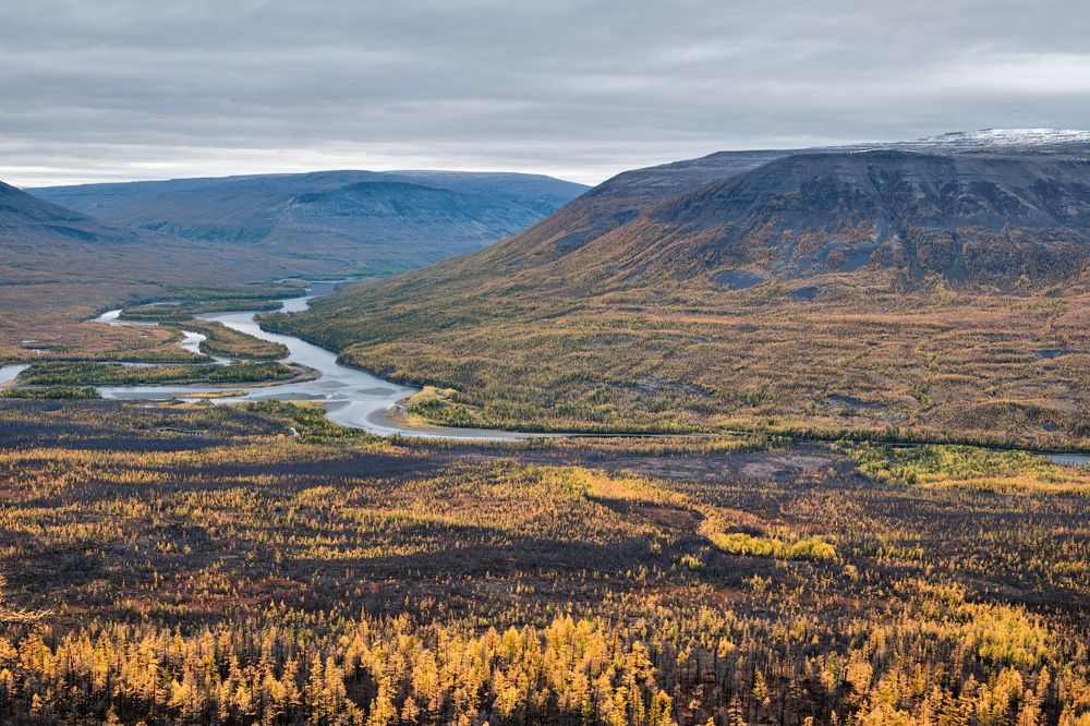 Плато Путорана. Стрелка рей Курейка м Яктали.