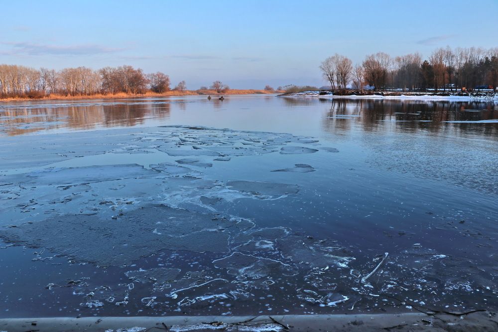 Последний заморозок на Днепре.
