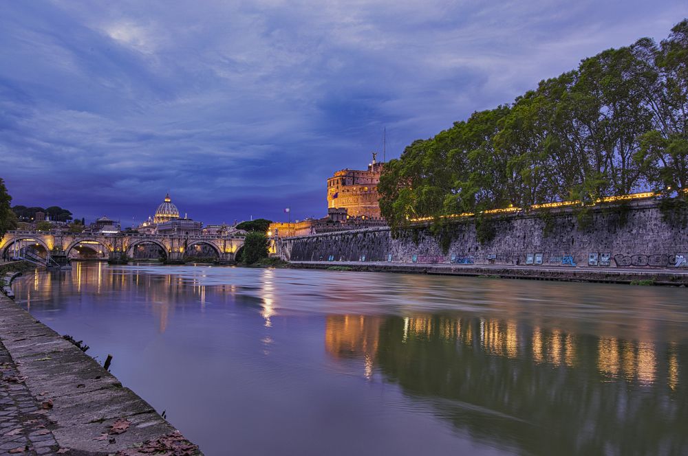Lungo Tevere