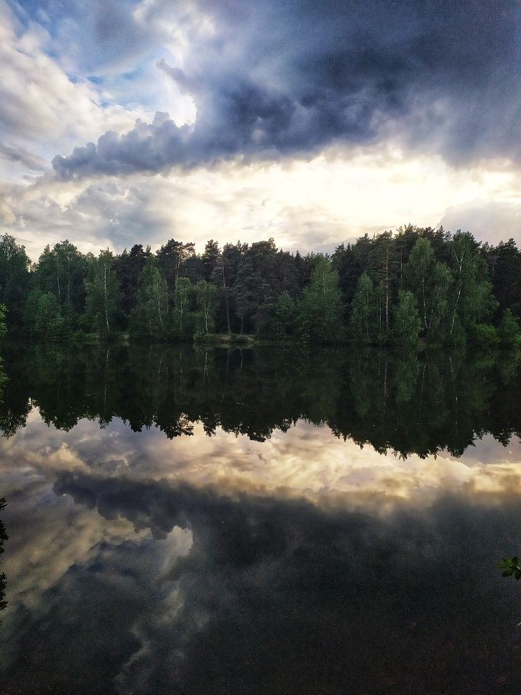 Облака, отражение, Иванисово