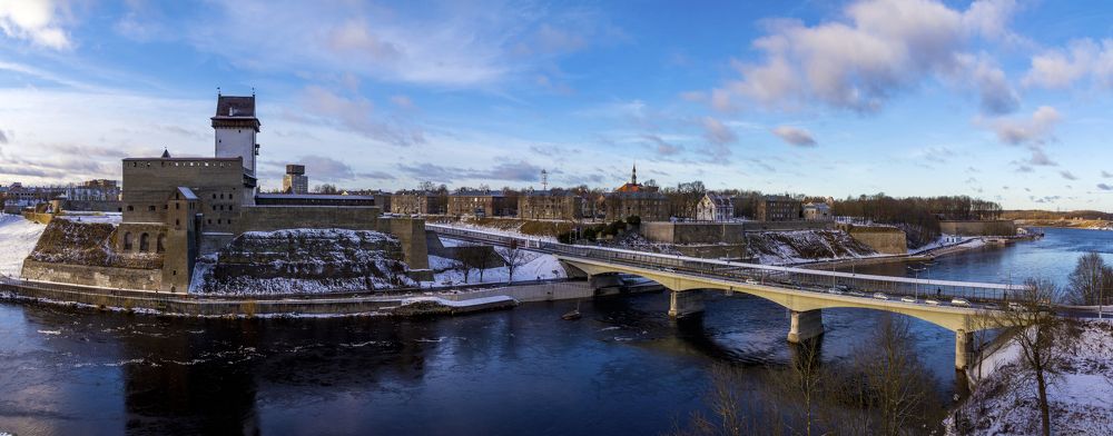 Пограничная река