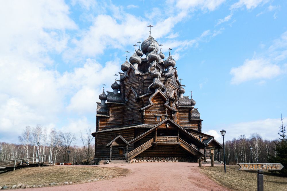 Photograph by Oksana Djakova