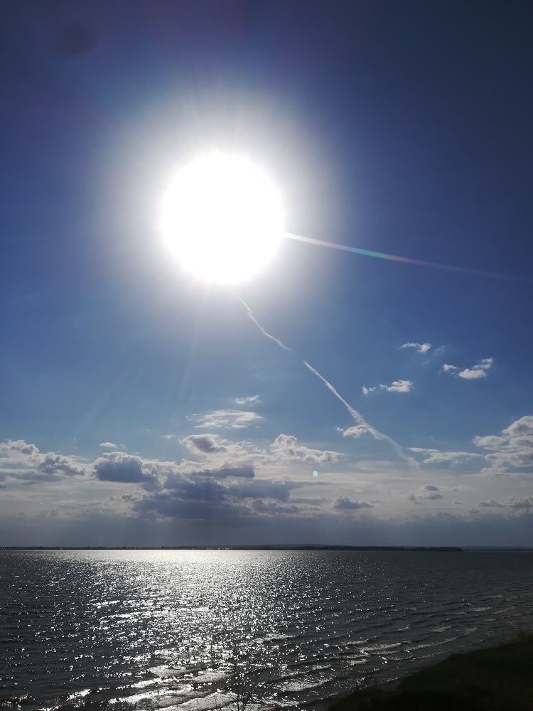 Солнце над Сусканским заливом.