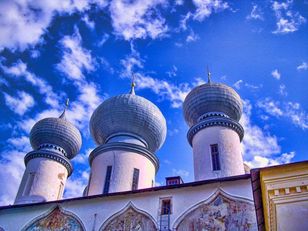 Тихвинский  монастырь