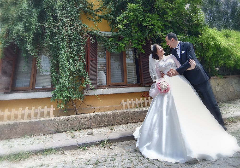 Фотография автора AYLIN EROZCAN