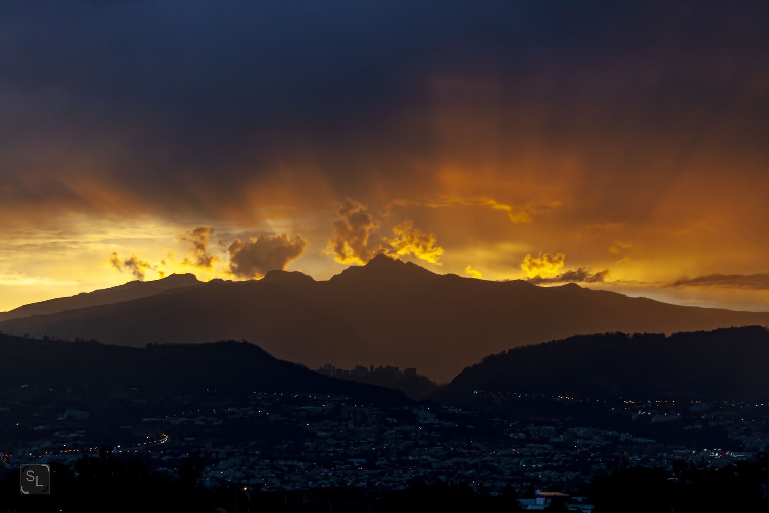 Mountain´s sunset
