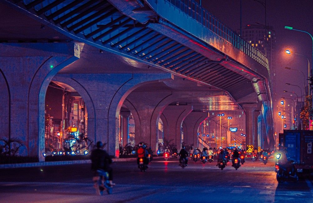 "Cyberpunk" in Hanoi by night