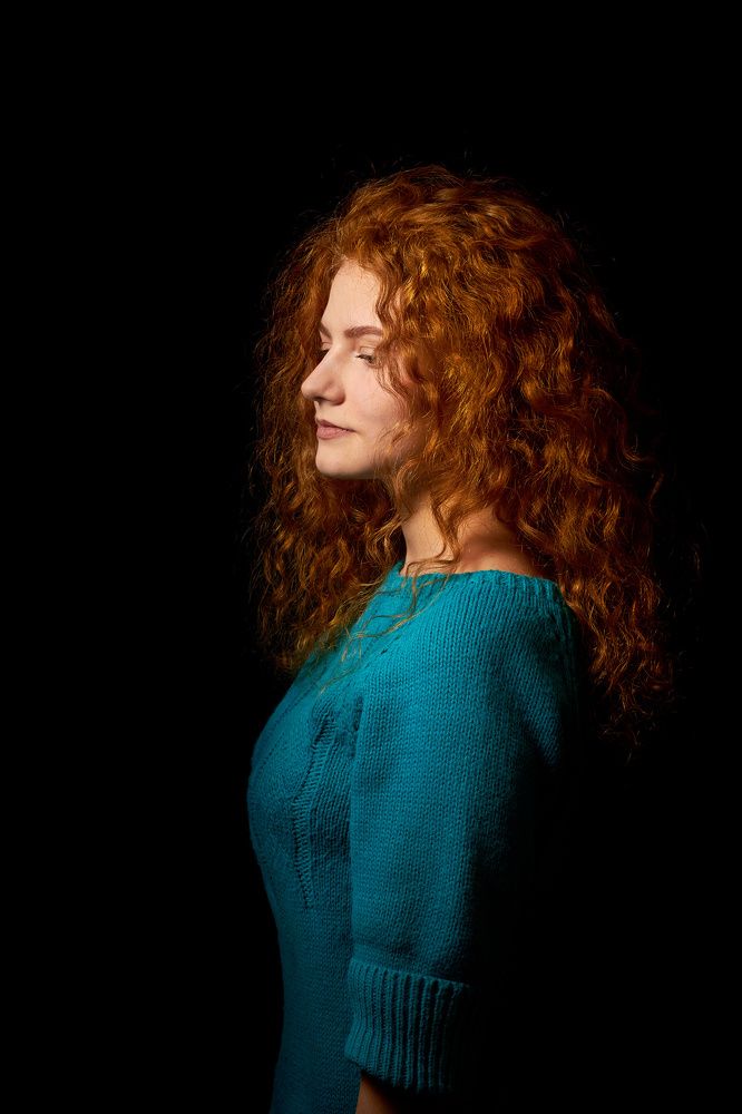 Опуская взгляд