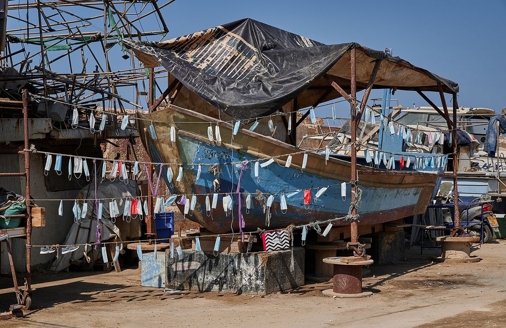 Photograph by Benyamin Nimayneb