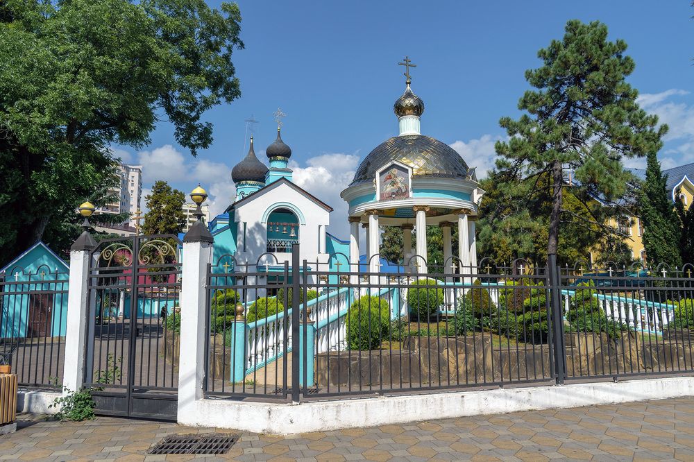 Храм на черноморском побережье