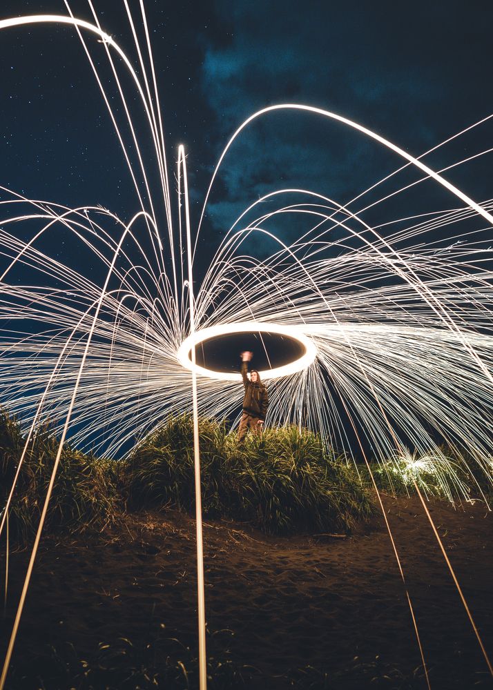 Искры освещали нам путь...