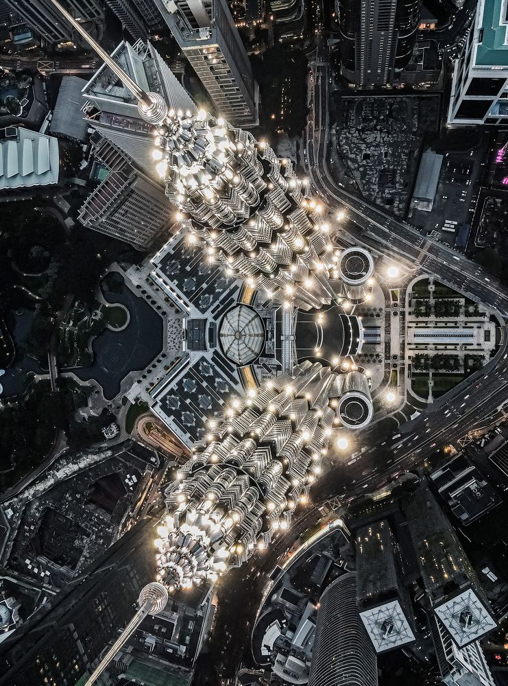 The tallest pair in the world