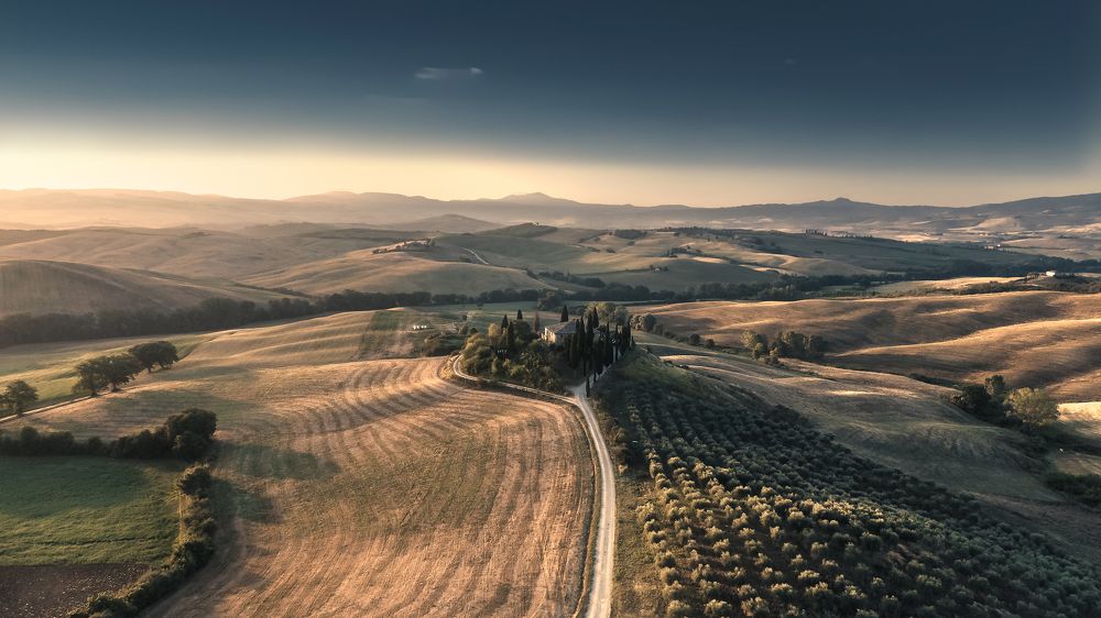 Photograph by Mario Cuò