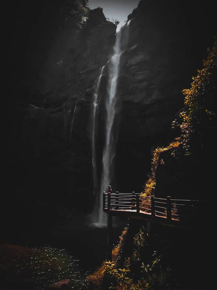 Aberdeen falls - Sri Lanka