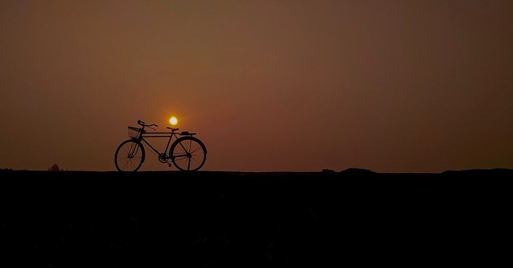 Sun the cyclist..