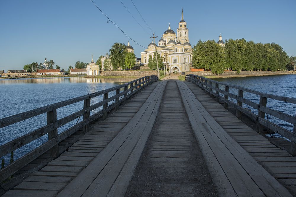 Нилова Пустынь.