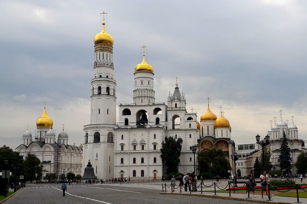 Храмы Московского Кремля.