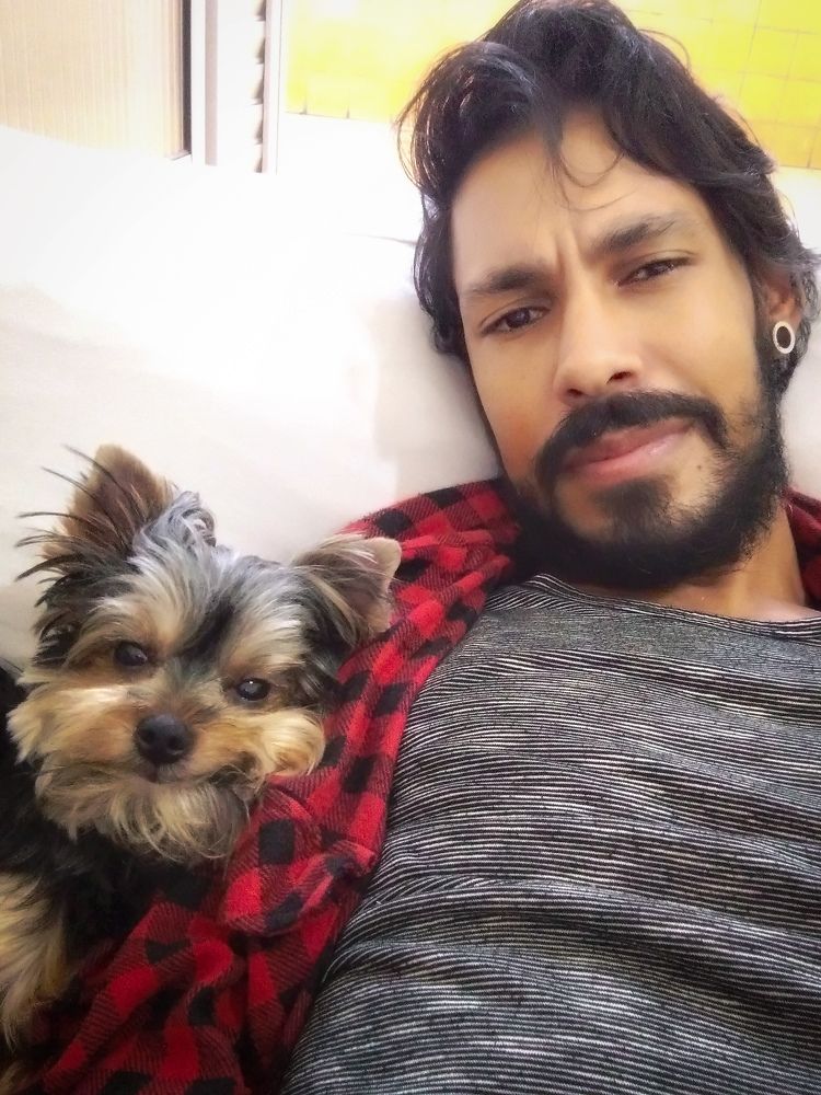 Smille! we are alone together.