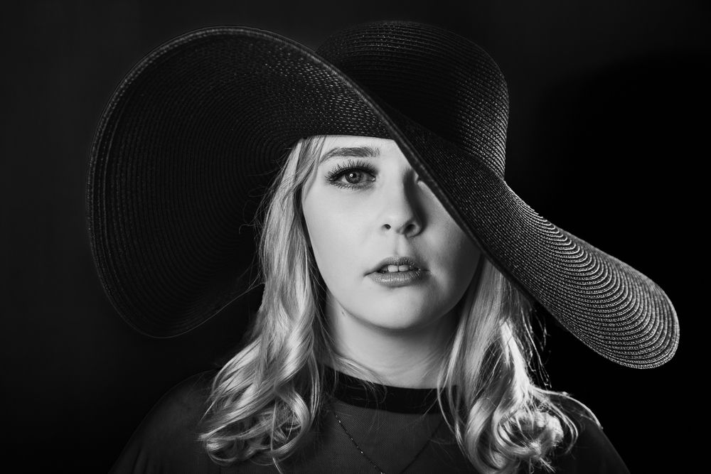 Let her eyes draw you in