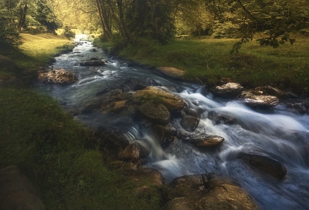 Photograph by Demirel Sachir