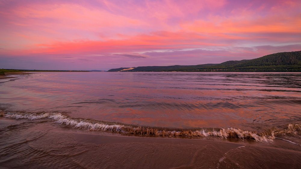 Закат на Волге