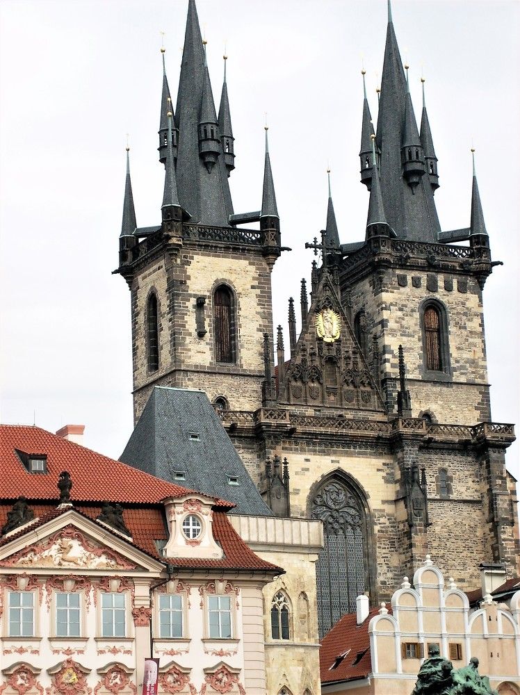 Пражский костел