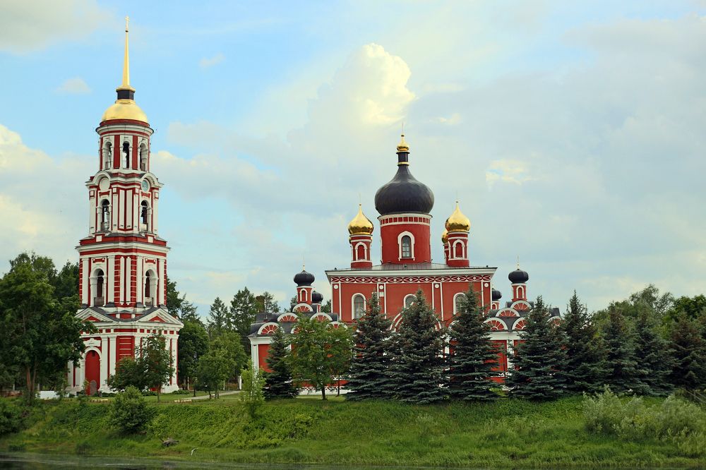 Воскресенский кафедральный собор