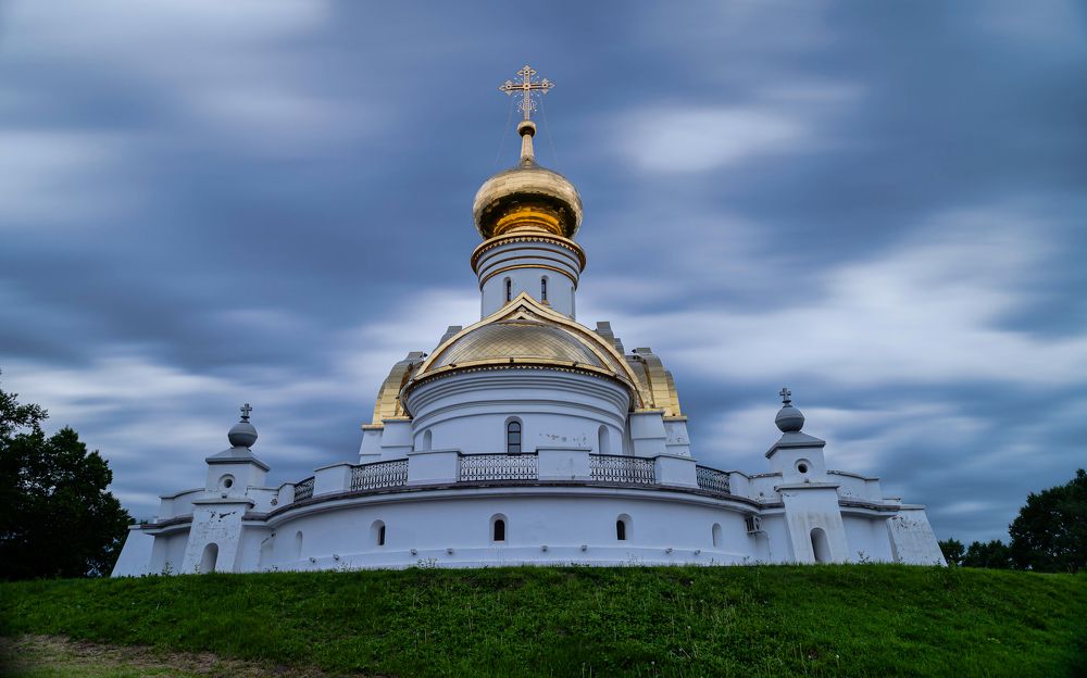 Храм Серафима Саровского