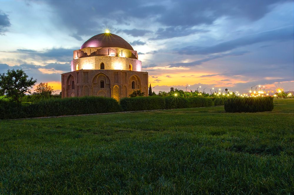 Photograph by Mina Moradi