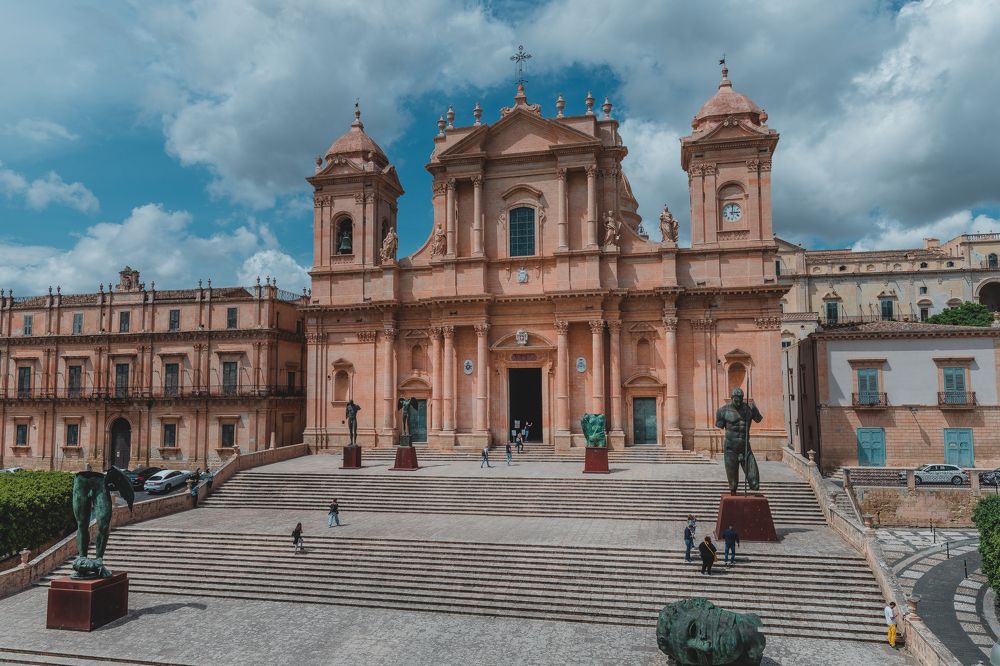 NOTO