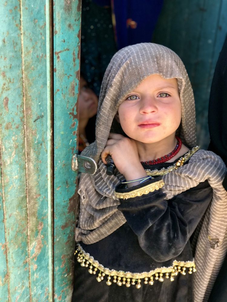 Afghan girl