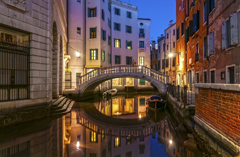 Photograph by Osvaldo Gon