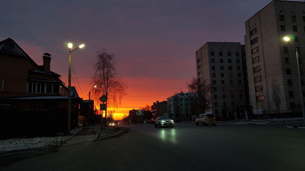 Город засыпает