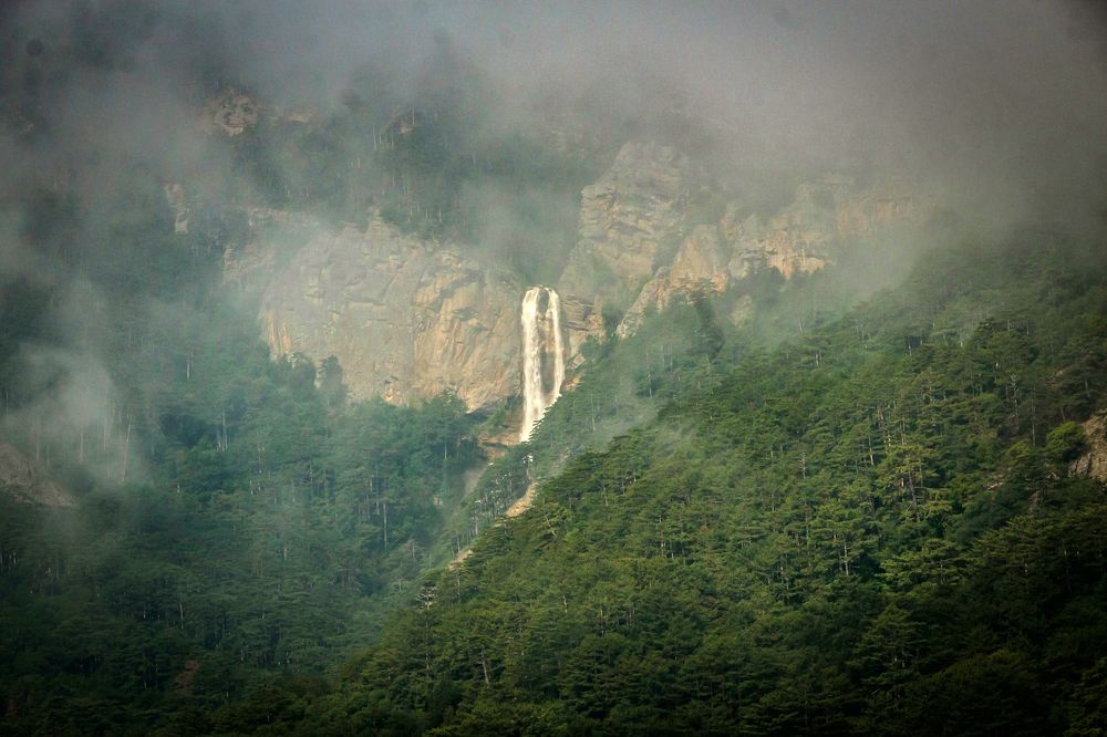 Крым. Водопад Учан-Су
